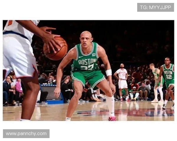 凯尔特人在2023年通过侧翼深度提升外线投射火力