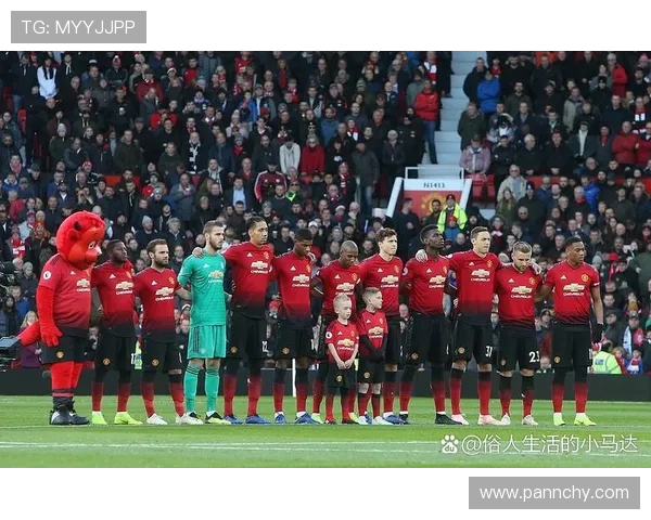 英超曼联现任球员名单与主力阵容解析