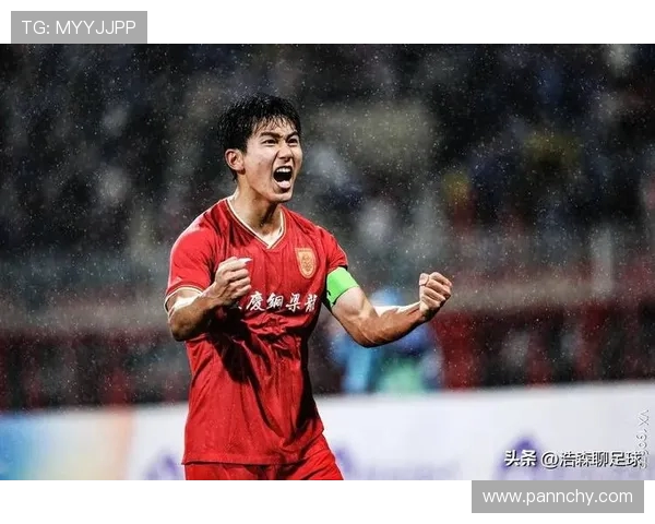 中超连续3年赛季首红出现在第1轮,黄锐烽和姜至鹏皆为肘击染红 中超连续3年赛季首红出现在第1轮,黄锐烽和姜至鹏皆为肘击染红