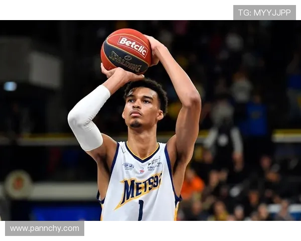 文班亚马谈9连胜背后的成长与反思：失败教会我们的成功之道